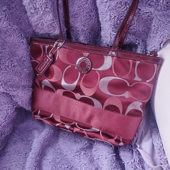 Coach Handbags - Coach Signature Tote Burgundy F20429
